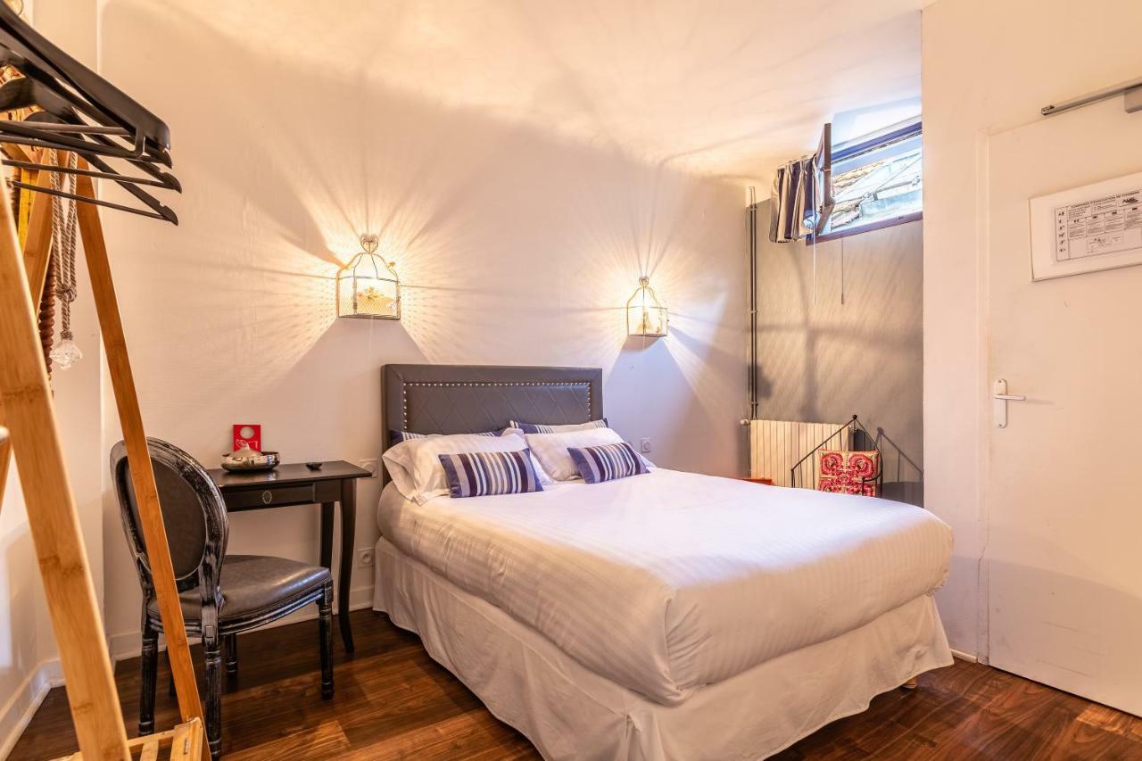 Hotel Le Port Neuf Bajonna Zewnętrze zdjęcie